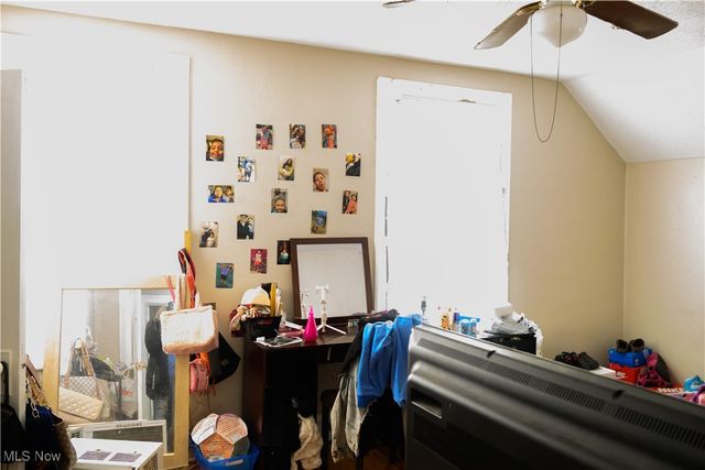 241 8th Street, Elyria, OH 44035