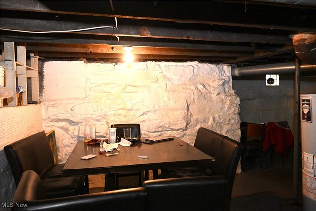 241 8th Street, Elyria, OH 44035