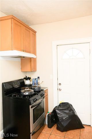 241 8th Street, Elyria, OH 44035