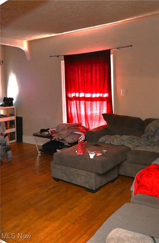 241 8th Street, Elyria, OH 44035