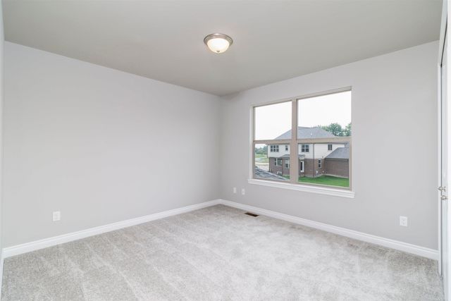 55641 Laurel Oaks Lane 8, Shelby Twp, MI 48315