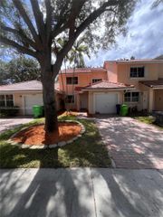 4041 NW 84th Ter 4041, Sunrise, FL 33351