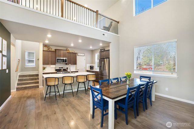 17818 Berkeley Parkway E, Bonney Lake, WA 98391