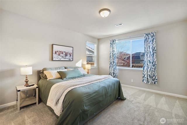 17818 Berkeley Parkway E, Bonney Lake, WA 98391