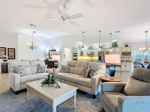 383 HARLOW LANE, The Villages, FL 32163