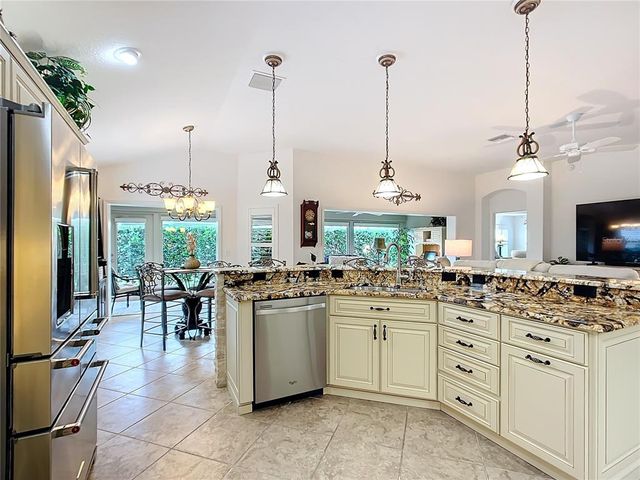 383 HARLOW LANE, The Villages, FL 32163