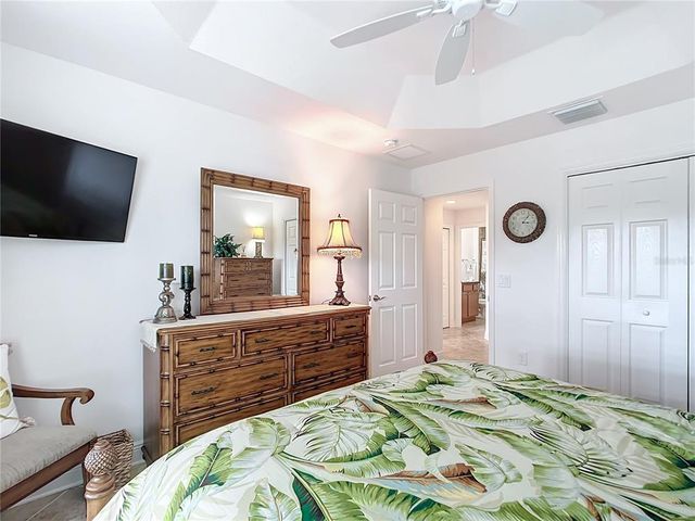 383 HARLOW LANE, The Villages, FL 32163