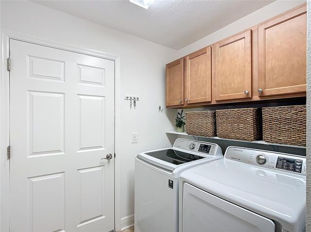 383 HARLOW LANE, The Villages, FL 32163