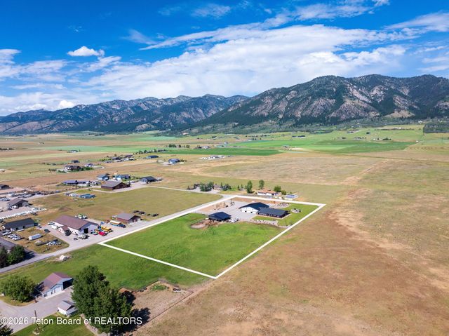 154 C M R Lane, Etna, WY 83118