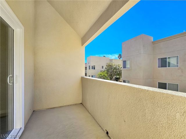 1812 North Decatur Boulevard 202, Las Vegas, NV 89108