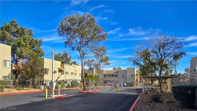 1812 North Decatur Boulevard 202, Las Vegas, NV 89108