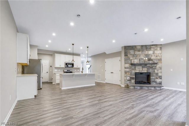 850 S Parkside Drive, Westlake, OH 44145