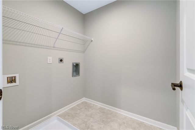 850 S Parkside Drive, Westlake, OH 44145