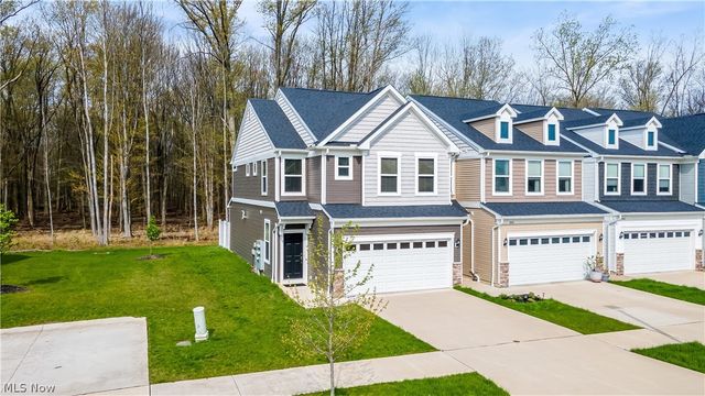850 S Parkside Drive, Westlake, OH 44145