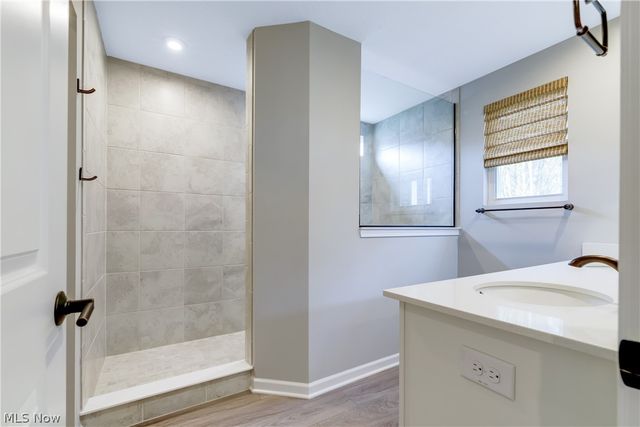 850 S Parkside Drive, Westlake, OH 44145