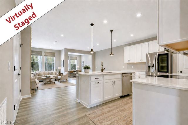 850 S Parkside Drive, Westlake, OH 44145