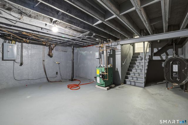 140 Camp Avenue, Newington, CT 06111