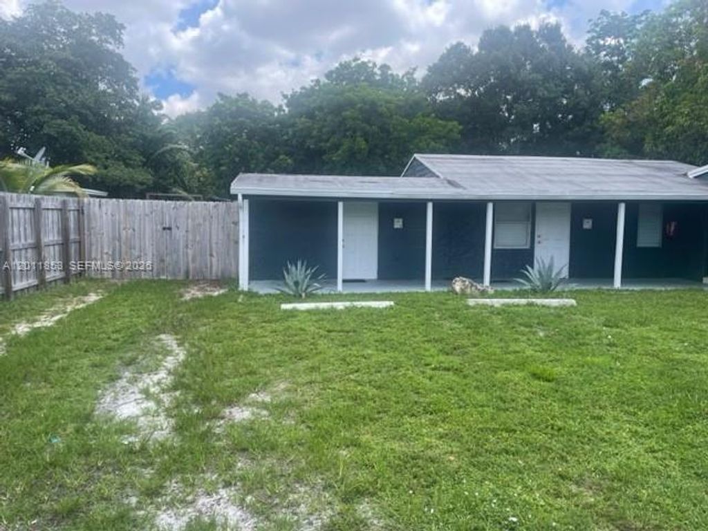 1041 NE 35th Street, Oakland Park, FL 33334