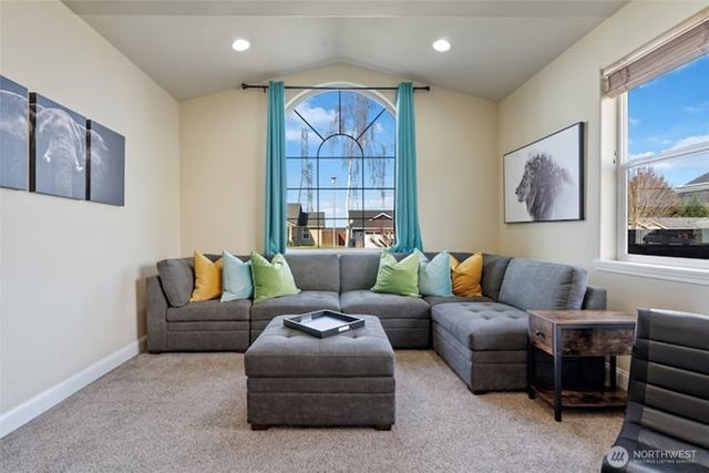 2500 Redwood Avenue, Longview, WA 98632