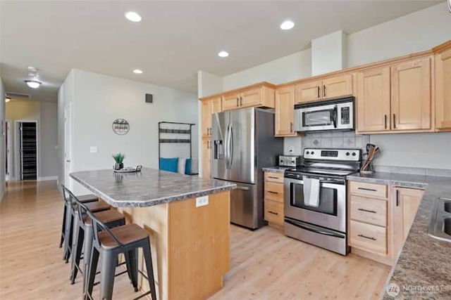 2500 Redwood Avenue, Longview, WA 98632