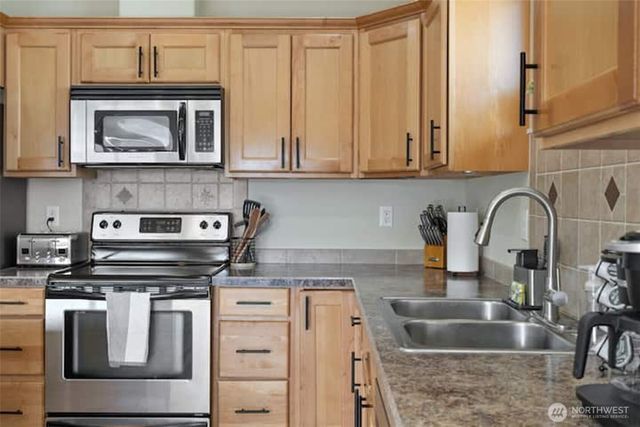 2500 Redwood Avenue, Longview, WA 98632