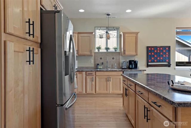 2500 Redwood Avenue, Longview, WA 98632