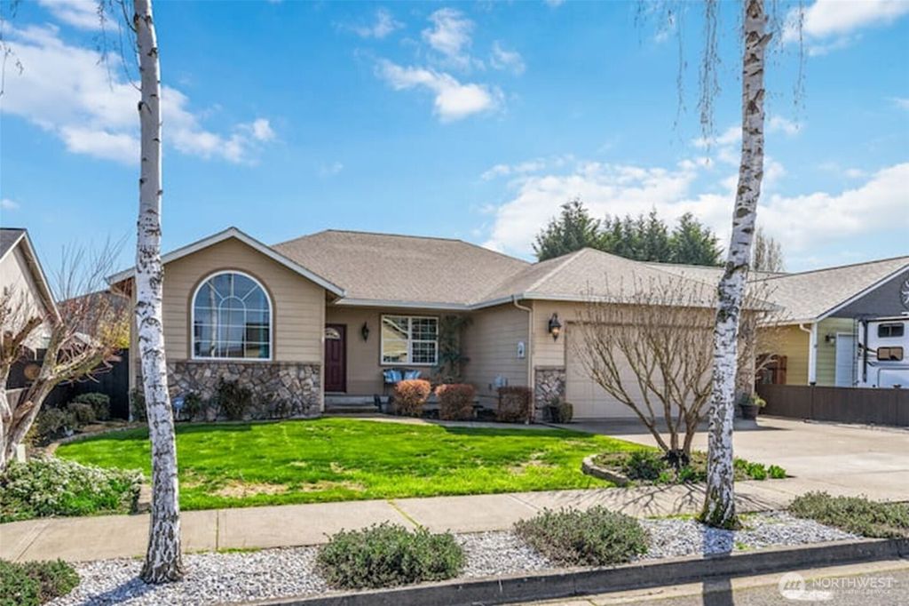 2500 Redwood Avenue, Longview, WA 98632