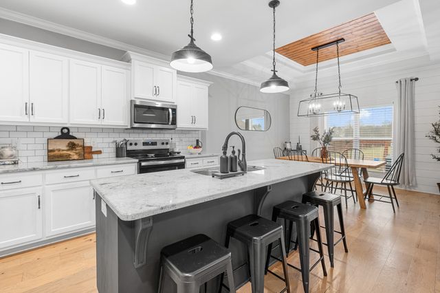 111 Flat Woods Rd, Lebanon, TN 37090