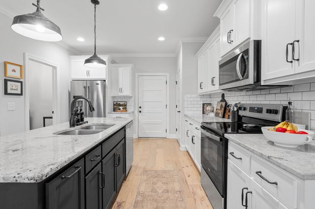 111 Flat Woods Rd, Lebanon, TN 37090