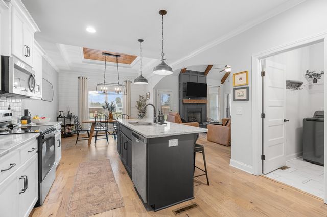 111 Flat Woods Rd, Lebanon, TN 37090