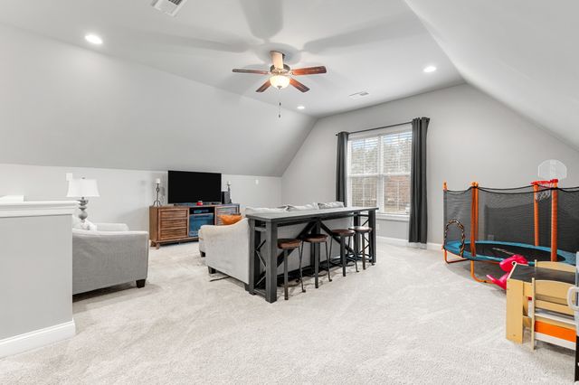 111 Flat Woods Rd, Lebanon, TN 37090