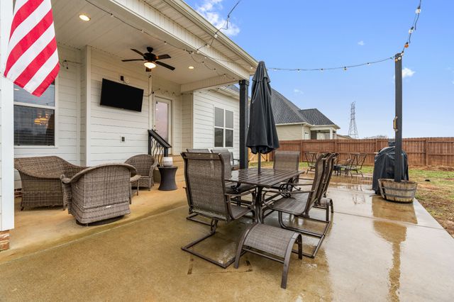 111 Flat Woods Rd, Lebanon, TN 37090