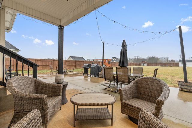 111 Flat Woods Rd, Lebanon, TN 37090