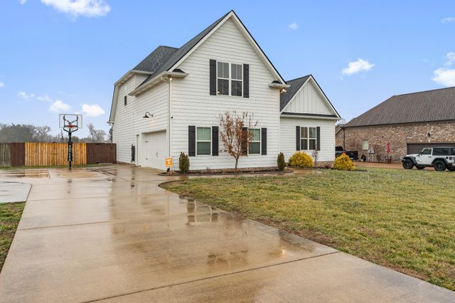 111 Flat Woods Rd, Lebanon, TN 37090