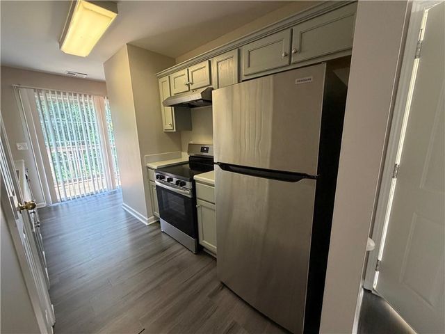 800 Stonehaven Circle 800, Cartersville, GA 30121