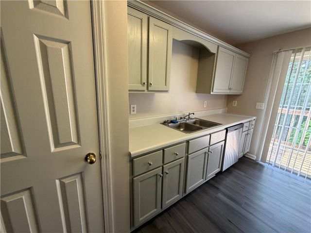 800 Stonehaven Circle 800, Cartersville, GA 30121