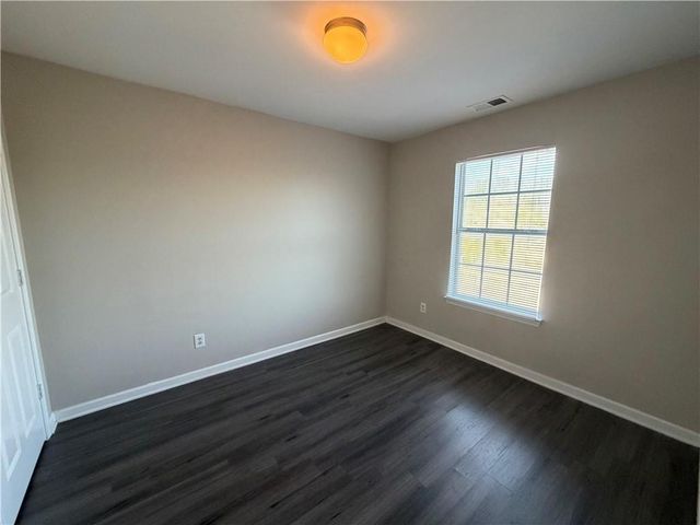 800 Stonehaven Circle 800, Cartersville, GA 30121