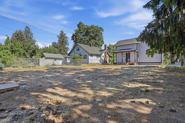 1517 E 9TH Ave, Spokane, WA 99202