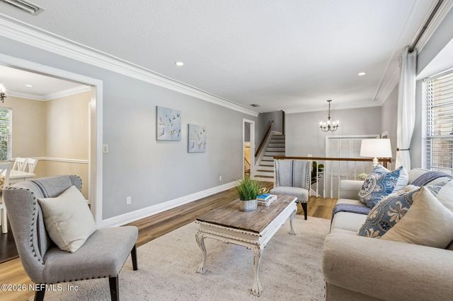 3971 KADEN Drive E, Jacksonville, FL 32277