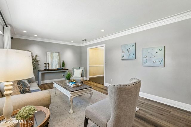 3971 KADEN Drive E, Jacksonville, FL 32277