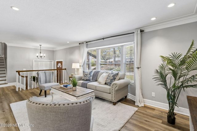 3971 KADEN Drive E, Jacksonville, FL 32277