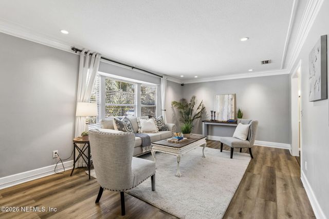 3971 KADEN Drive E, Jacksonville, FL 32277