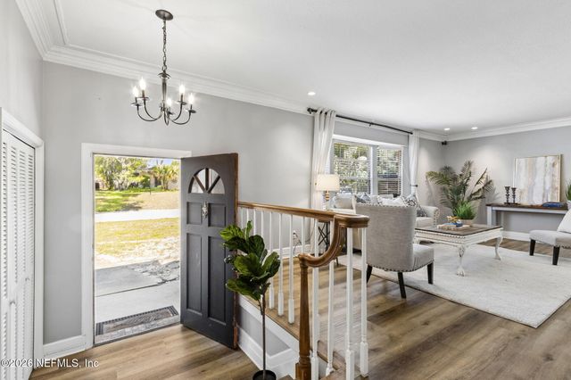 3971 KADEN Drive E, Jacksonville, FL 32277