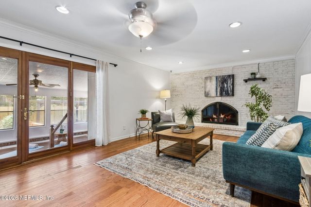 3971 KADEN Drive E, Jacksonville, FL 32277