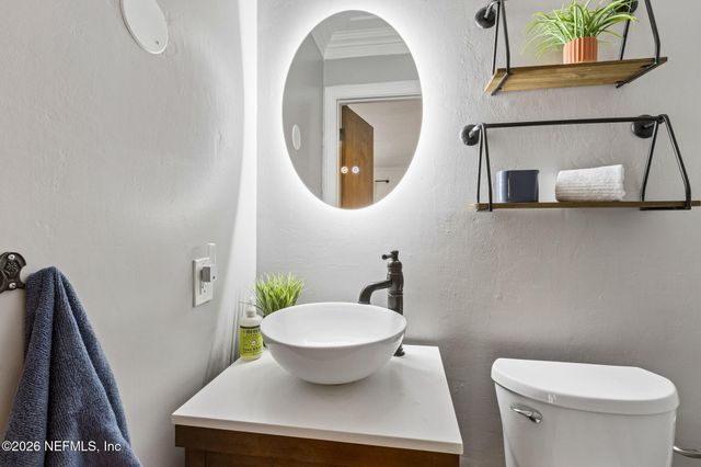 3971 KADEN Drive E, Jacksonville, FL 32277