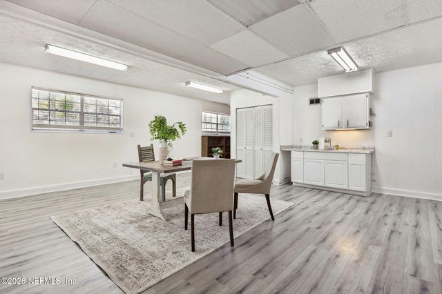 3971 KADEN Drive E, Jacksonville, FL 32277