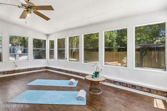 3971 KADEN Drive E, Jacksonville, FL 32277