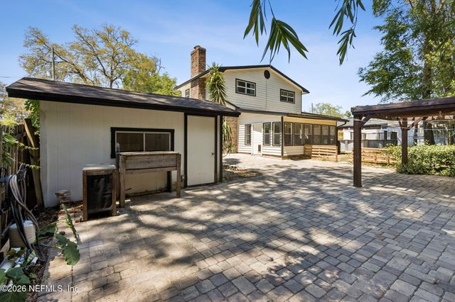 3971 KADEN Drive E, Jacksonville, FL 32277