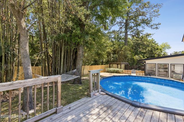 3971 KADEN Drive E, Jacksonville, FL 32277