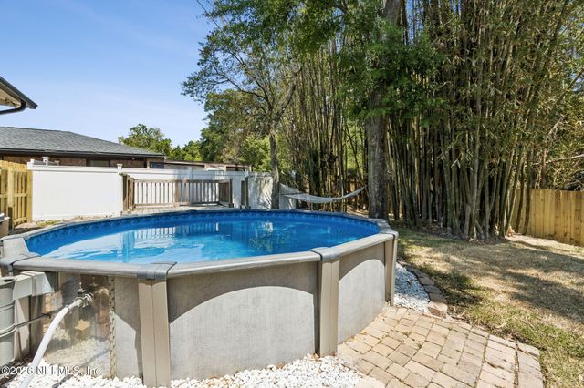 3971 KADEN Drive E, Jacksonville, FL 32277